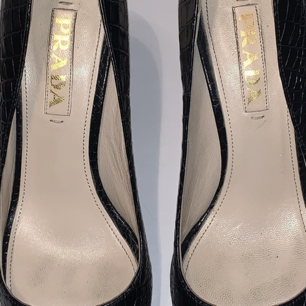 Vtg Prada Sz 36.5 Black Crocodile Embossed Leather Peep Toe Platform Pumps Heels - Picture 5 of 16